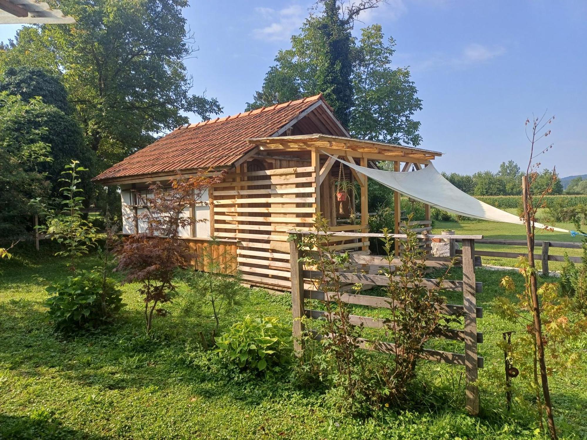 Edenski Vrt Ivancna Gorica Bagian luar foto